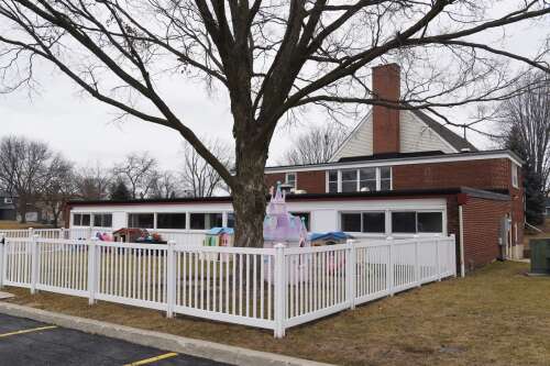 Bartlett preschool closed, but parents still seeking closure
