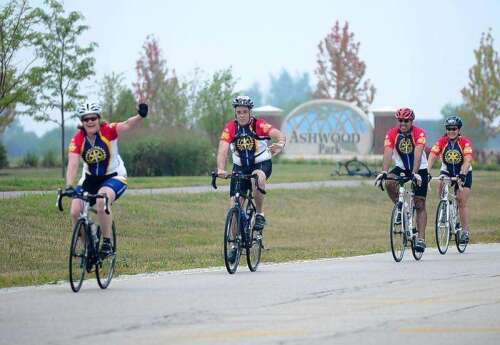 ‘Near and dear': Annual Naperville Sunrise Rotary Ride gives back to area charities