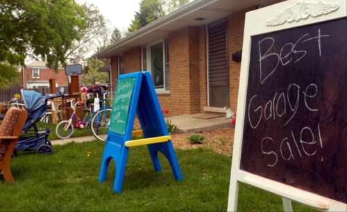Mt. Prospect garage sale on for weekend