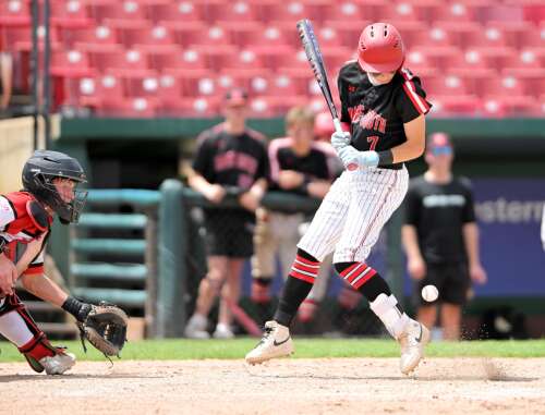 Baseball: Maine South scores five times in first, holds off Barrington to advance to state for 1st time in 60 years