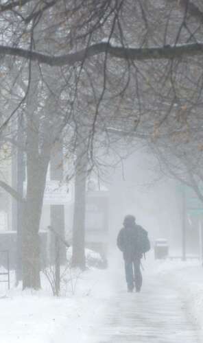 Images: Thursday's Snow and Cold