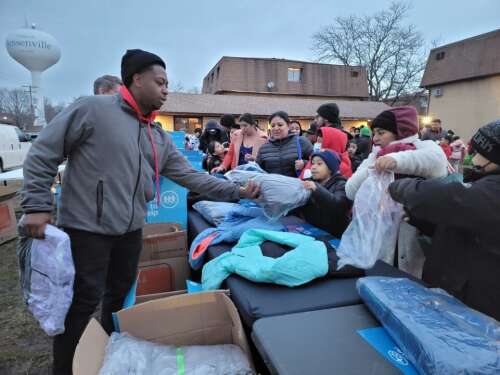 Bensenville's Grand Subaru donates over 500 new coats, shoes to children in need - Vimarsana News