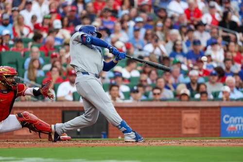 Happ homers again, but Cardinals survive with 6-5 win over the Cubs