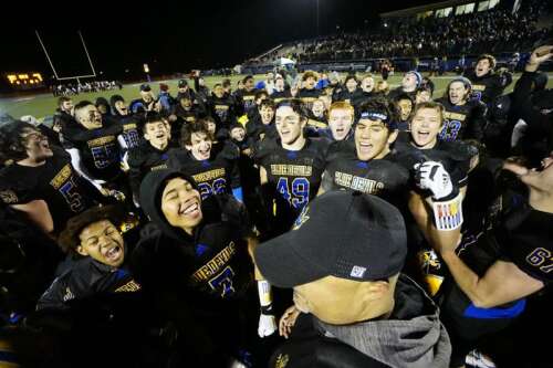 Images: Warren vs. Brother Rice football