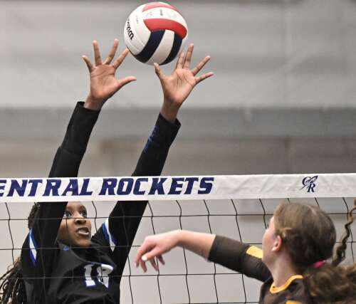 Freshman phenom Lani Akenten powers up for Burlington Central, leaving Jacobs to ask, ‘How do we defend that?