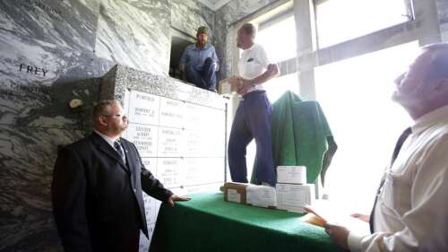 Kane County coroner to entomb unclaimed remains of 16 people