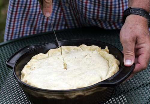Elgin school bus driver takes to cooking like a pro
