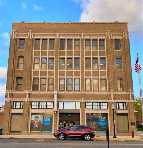 Aurora Mayor Proposes $500 Campaign Donation Limit for Transparency