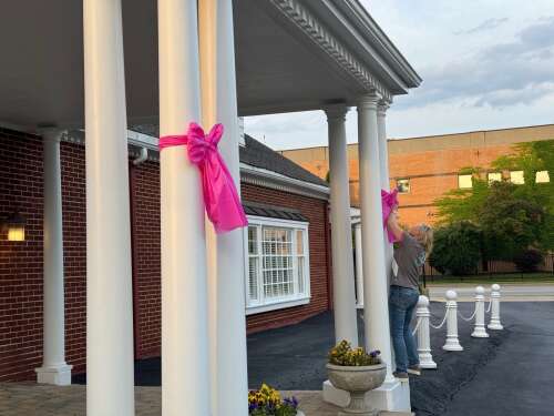 In tribute to Wheaton student, residents display pink bows honoring Claire Bonga - Vimarsana News