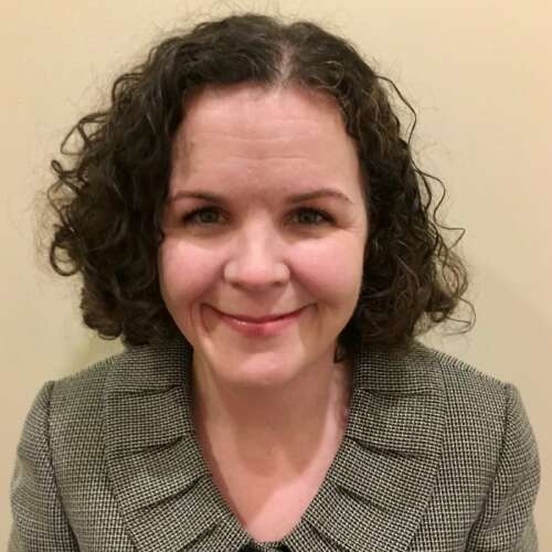 Des Plaines principal a finalist for Golden Apple leadership award - Vimarsana News