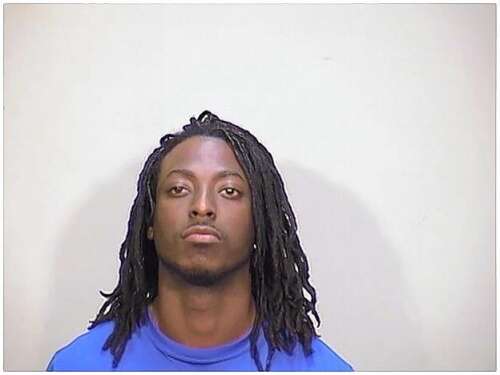 Waukegan man accused of selling heroin in overdose death pleads not guilty