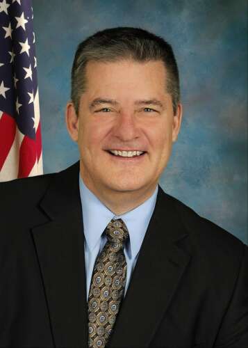 Dillard picks up DuPage GOP backing