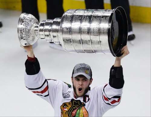Jonathan Toews retires after 16 seasons in the NHL