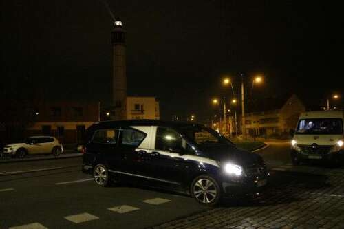 Migrant boat capsizes in English Channel; at least 31 dead