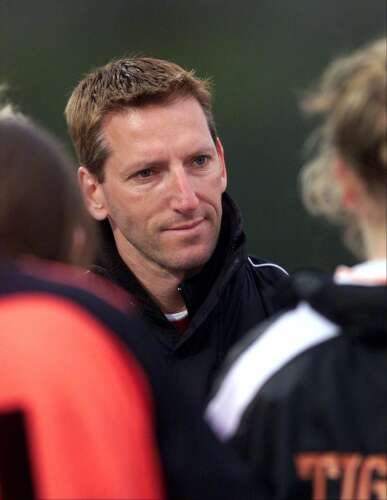 Boys soccer notes: Defense keys Geneva's fast start; Callipari prepares for final season at Wheaton Warrenville South