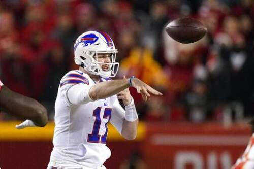 Column: Epic playoffs show new wave of quarterback talent