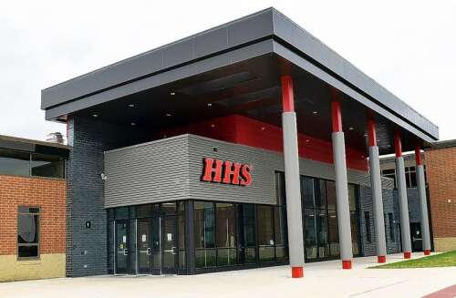 16 E. coli cases now tied to Huntley High School outbreak; 2 students hospitalized - Vimarsana News