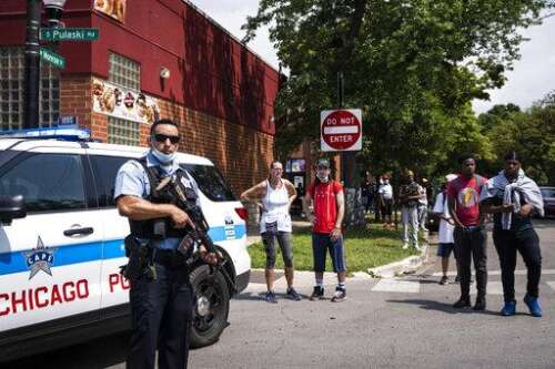 Lack of body cameras fuels suspicion in Chicago shooting