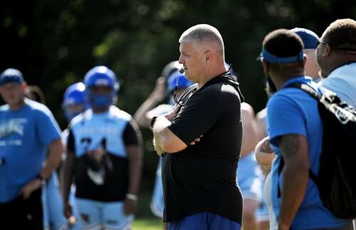 Winning the numbers game: St. Francis stays small, but competes with best