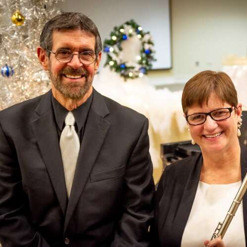 St. Charles library concert series kicks off new year with flutist Carlyn Lloyd and pianist Jon Warfel - Vimarsana News
