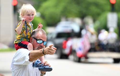 Community comes together for Swedish Days Parade
