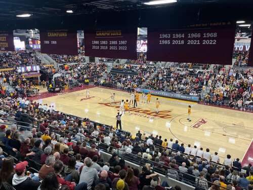 Chicago-style March Madness has finally returned