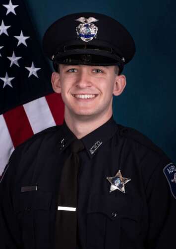 ‘Let’s go!’: Aurora police officer rescues man from burning home