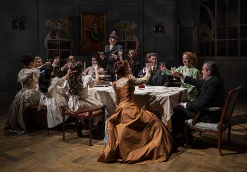 Stoppard's sweeping family drama ‘Leopoldstadt' dazzles at Writers Theatre