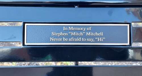 Mount Prospect memorial bench honors friendly neighbor - Vimarsana News