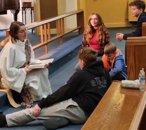 Lenten journey at Elgin's Holy Trinity to follow the disciple Peter - Vimarsana News