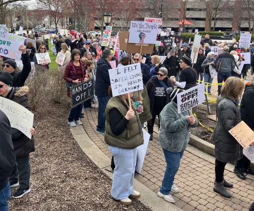 Arlington Heights examines response to larger-than-expected protest