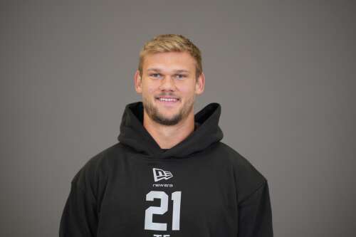 Bears maintain focus on tight end by drafting Stanford’s Sam Roush in ...
