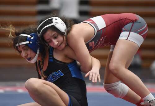 Girls wrestling: Schaumburg's Rodriguez rules again at Conant - Vimarsana News