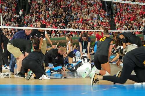 Chicago's volleyball-filled weekend concludes with suspended match between Nebraska, Missouri