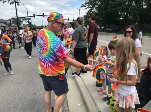 'Be who you are': Buffalo Grove Pride Parade brings outpouring of support - Vimarsana News