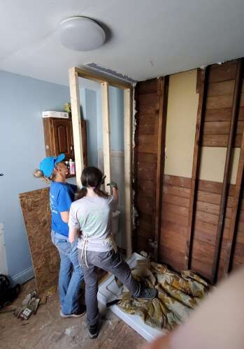 Putting faith into action: Geneva Methodist volunteers repair rural West Virginia homes in 42nd annual mission trip