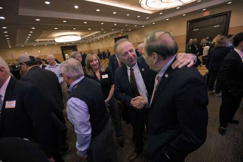 Northwest suburban leaders played both offense and defense in their public pitch Wednesday to land a new Bears stadium in Illinois instead of Indiana. Politicians, business owners, and chamber of comm...