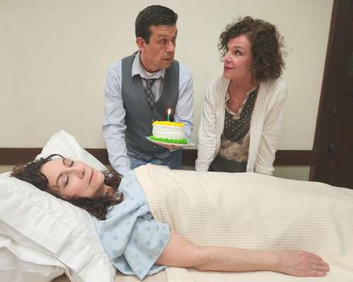 iambe theatre ensemble to put on 'Wake Up, Mrs. Moore' - Vimarsana News