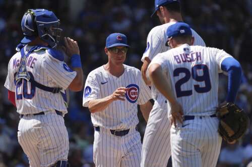 Cubs pitchers can’t handle the heat, wind in lopsided loss to Seattle