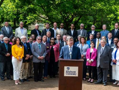 Suburban mayors ask state legislature to boost their share of income tax - Vimarsana News
