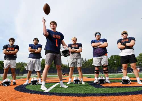 Head and shoulders above: BG’s Kaput bucking trends as a 6-3 running back