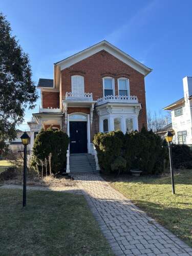 'This is Arlington Heights history': Board rejects developer's bid to tear down 19th-century home - Vimarsana News