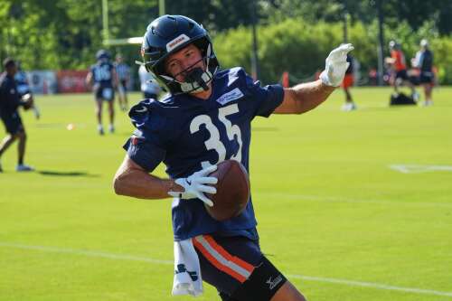 Barrington’s Scotty Miller tries to find another winning QB connection with Bears