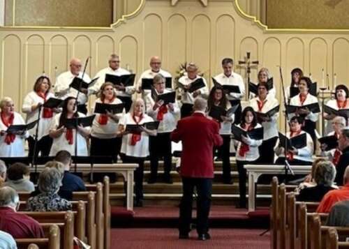 Voices Unlimited Chorus performing Streisand, Diamond and more at ...