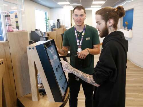 McHenry County saw jump from 1 to 6 marijuana dispensaries in 2023, nearly $900K in tax revenue - Vimarsana News