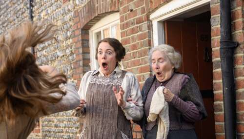 Class crass: 'Wicked' achieves an all-time high of Low Comedy in brilliantly bawdy British parable - Vimarsana News