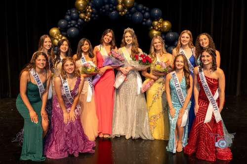 Twelve teens compete in Miss Cary-Grove Business Leadership Pageant - Vimarsana News