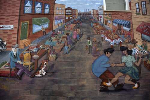 Colorful murals brighten the suburbs. Here's where to see them - Vimarsana News