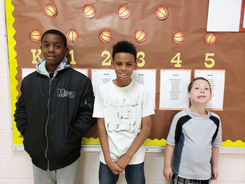 Carrier Mills Star Students and Top Cats for the week