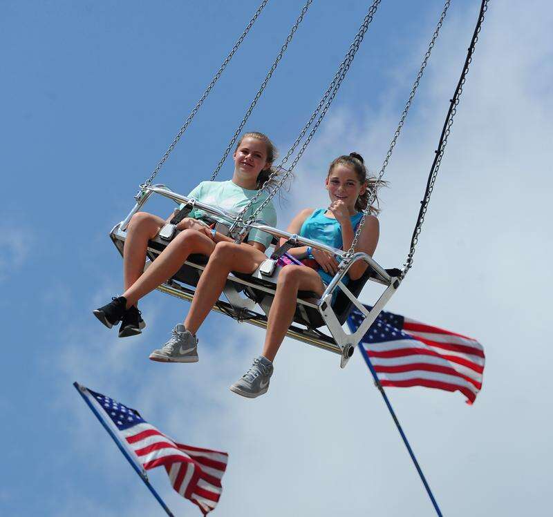 Palatine Jaycees Hometown Fest features music, carnival rides, food